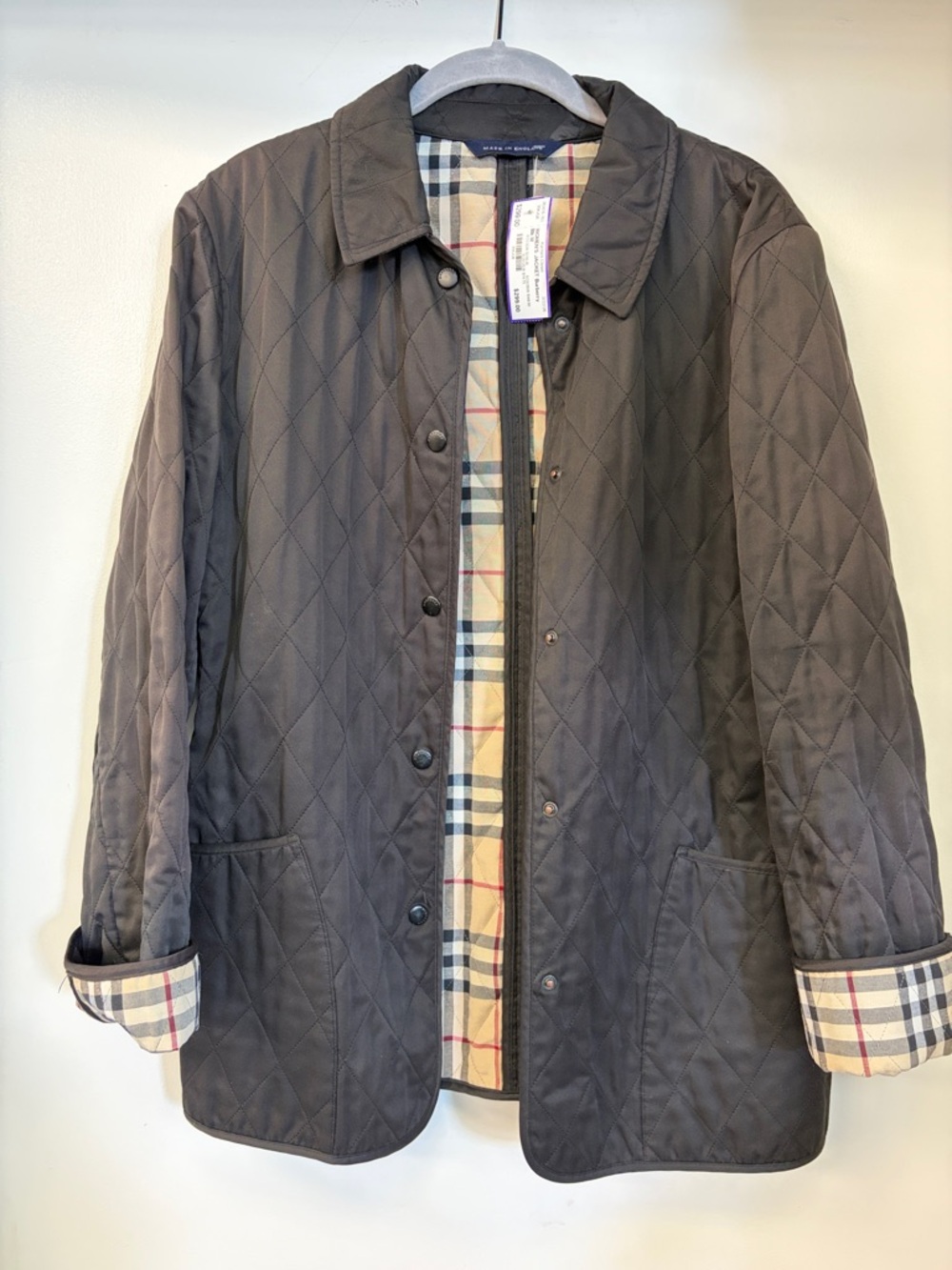 Burberry Quilted Black Lightweight Jacket with Check Lining